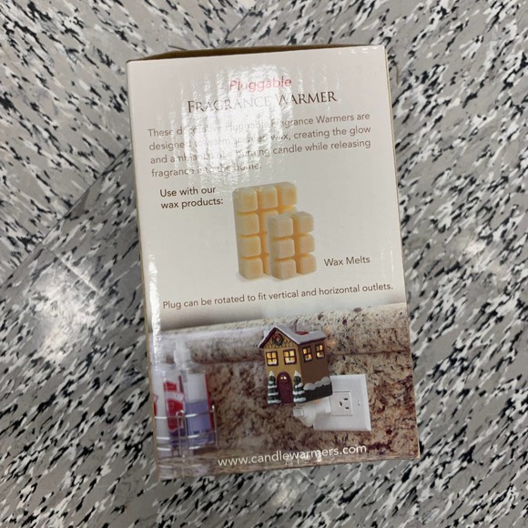 Candle Warmers Christmas Cottage Snow House Pluggable Fragrance Warmer Ceramic - Picture 6 of 8